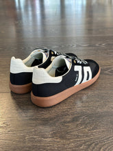 Carica l'immagine nel visualizzatore di Gallery, BACK 70 GHOST NERA