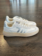Carica l'immagine nel visualizzatore di Gallery, BACK 70 SNEAKER CON PLATEAU BROOKLYN BIANCA+ARGENTO

