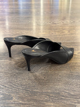 Carica l&#39;immagine nel visualizzatore di Gallery, CARRANO MULE PELLE NERA TC 6 CM
