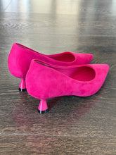 Carica l'immagine nel visualizzatore di Gallery, FRANCESCO MILANO DECOLLETE' IN CAMOSCIO FUXIA TACCO 4,5 CM
