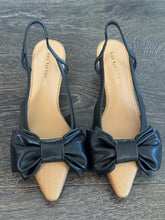 Carica l'immagine nel visualizzatore di Gallery, BRUNO PREMI SLINGBACK FIOCCO NERO
