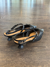 Carica l'immagine nel visualizzatore di Gallery, BRUNO PREMI SLINGBACK IN PELLE NERA TACCO 3 CM CON FIOCCO
