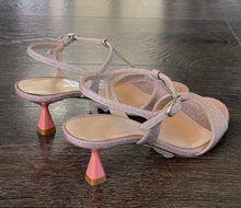 Carica l'immagine nel visualizzatore di Gallery, EMANUELA PASSERI SANDALO IN QUAZAR CIPRIA T TACCO 6 CM
