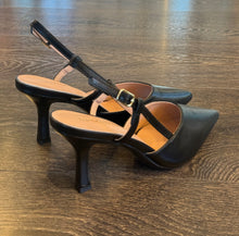 Carica l'immagine nel visualizzatore di Gallery, FRANCESCO MILANO SLINGBACK IN PELLE NERA  TACCO 8 CM

