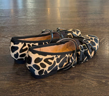 Carica l'immagine nel visualizzatore di Gallery, FRANCESCO MILANO BALLERINA IN CAVALLINO "GIRAFFA"
