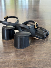 Carica l&#39;immagine nel visualizzatore di Gallery, BRUNO PREMI SANDALO IN PELLE NERA TC 5 CM
