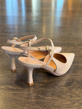Carica l'immagine nel visualizzatore di Gallery, FRANCESCO MILANO SLINGBACK PELLE BEIGE TACCO 8 CM
