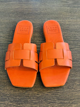 Carica l'immagine nel visualizzatore di Gallery, LUIS ANNE MULE IN PELLE ARANCIO
