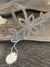 Carica l&#39;immagine nel visualizzatore di Gallery, MENGHI SANDALO CUMINO INFRADITO &quot;CAVIGLIERA&quot; IN GOMMA CON SWAROVSKI
