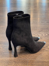 Carica l'immagine nel visualizzatore di Gallery, BRUNO PREMI TRONCHETTO IN CAMOSCIO NERO TC 9 CM PUNTALE
