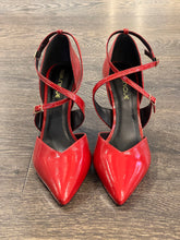 Carica l&#39;immagine nel visualizzatore di Gallery, MISS UNIQUE DECOLLETE&#39; IN VERNICE ROSSA TC8,5CM
