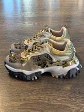 Carica l&#39;immagine nel visualizzatore di Gallery, JOIA PARIS SNEAKER BEIGE STRASS
