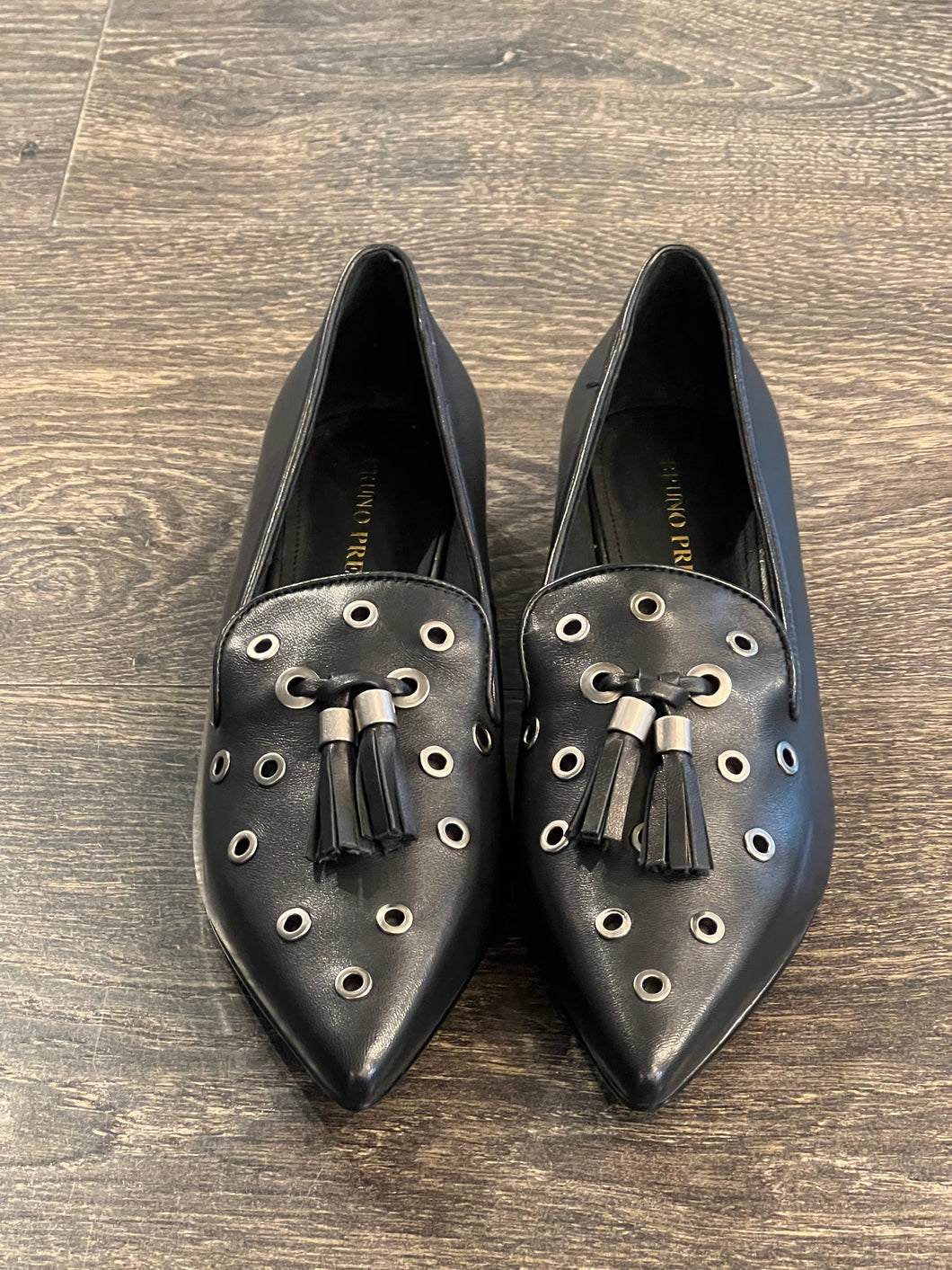 BRUNO PREMI BALLERINA IN MORBIDA NAPPA NERA CON RIVETTI E NAPPINE