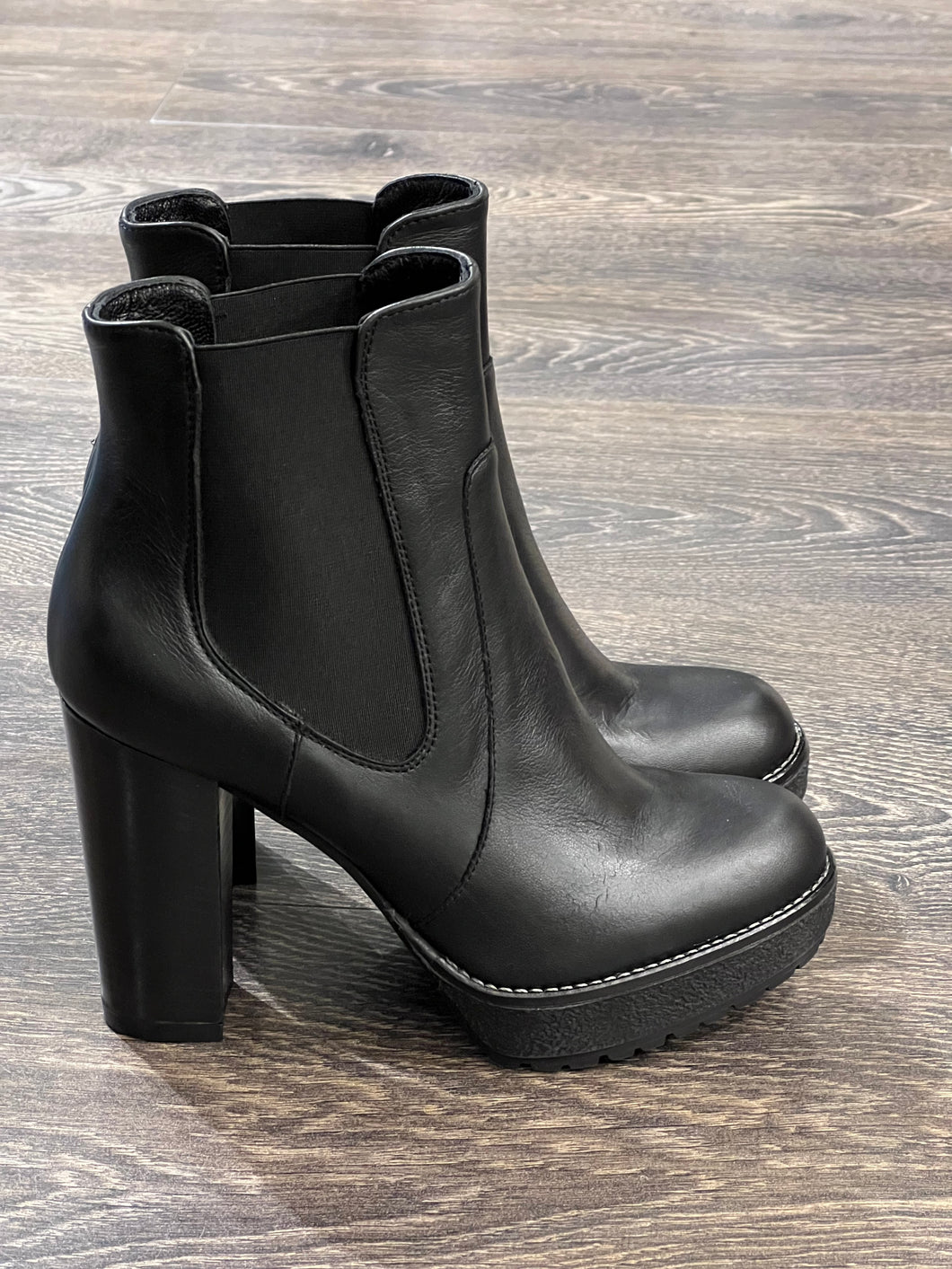 EMANUELA PASSERI TRONCHETTO IN PELLE NERA TACCO GROSSO PLATEAU