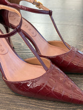 Carica l&#39;immagine nel visualizzatore di Gallery, VICENZA DECOLLETE&#39; IN VERNICE COCCO BORDEAUX TACCO 9CM  T
