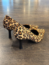 Carica l&#39;immagine nel visualizzatore di Gallery, FRANCESCO MILANO DECOLLETE&#39; STAMPA LEOPARDO TACCO 7,5 CM
