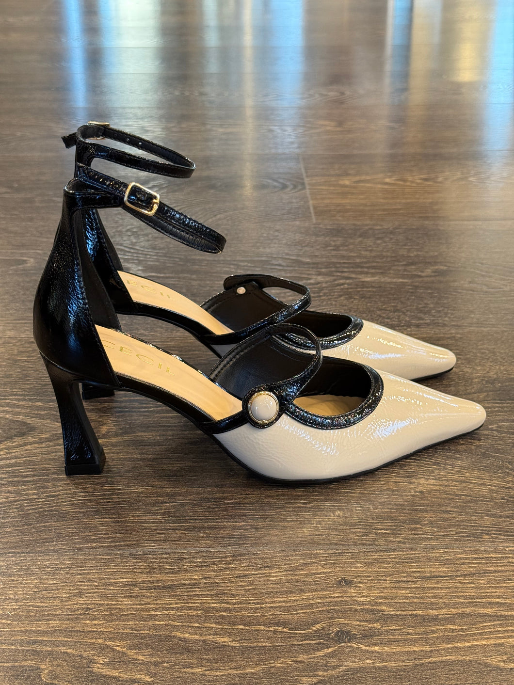 CECIL DECOLLETE'  TC 7 CM IN NAPLACK BURRO E NERO