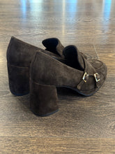 Carica l&#39;immagine nel visualizzatore di Gallery, BRUNO PREMI MOCASSINO IN CAMOSCIO MARRONE
