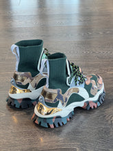 Carica l&#39;immagine nel visualizzatore di Gallery, JOIA PARIS (CLJD) SNEAKER CALZINO VERDE+BRONZO
