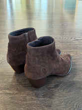 Carica l&#39;immagine nel visualizzatore di Gallery, EMANUELA PASSERI TRONCHETTO CROSTA MARRONE
