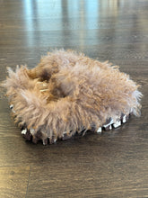 Carica l&#39;immagine nel visualizzatore di Gallery, JOIA PARIS SABOT PELOSOTTO MARRONE
