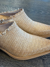 Carica l&#39;immagine nel visualizzatore di Gallery, ZOE SABOT  IN RAFFIA INTRECCIATA CAMEL  TC 5 CM
