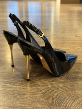 Carica l'immagine nel visualizzatore di Gallery, CARRANO SLINGBACK IN MORBIDA VERNICE NERA TACCO 10,5CM  IN ACCIAIO

