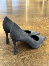 Carica l'immagine nel visualizzatore di Gallery, BRUNO PREMI DECOLLETE' CAMOSCIO JEANS
