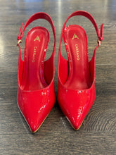 Carica l'immagine nel visualizzatore di Gallery, CARRANO SLINGBACK VERNICE ROSSO TACCO 10,5 CM
