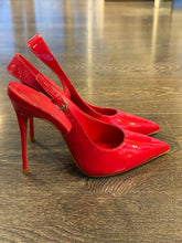 Carica l'immagine nel visualizzatore di Gallery, CARRANO SLINGBACK VERNICE ROSSO TACCO 10,5 CM
