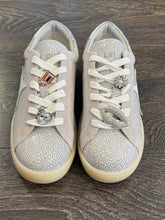 Carica l'immagine nel visualizzatore di Gallery, LE JADE SNEAKER IN PELLE BIANCA CRACK
