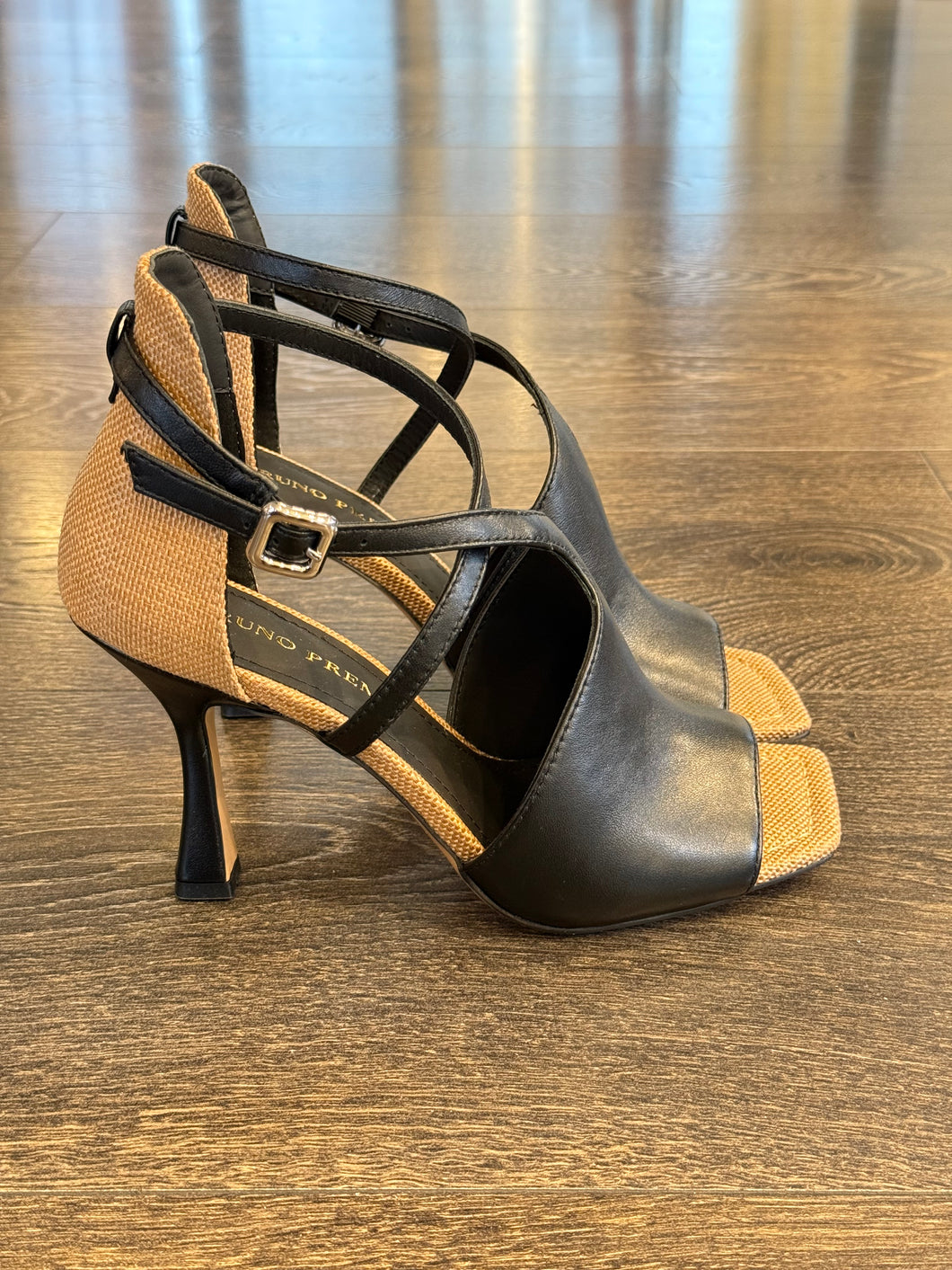BRUNO PREMI SANDALO NERO+RAFFIA TACCO 9 CM