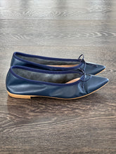 Carica l&#39;immagine nel visualizzatore di Gallery, MARRADINI BALLERINA IN PELLE  BLU
