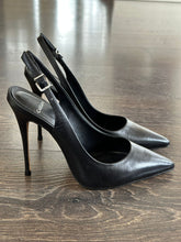 Carica l&#39;immagine nel visualizzatore di Gallery, CARRANO SLINGBACK IN PELLE NERA TACCO 10,5 CM
