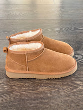 Carica l&#39;immagine nel visualizzatore di Gallery, WOZ LE JADE TRONCHETTO IN CROSTA CUOIO &quot;PELOSOTTO&quot;
