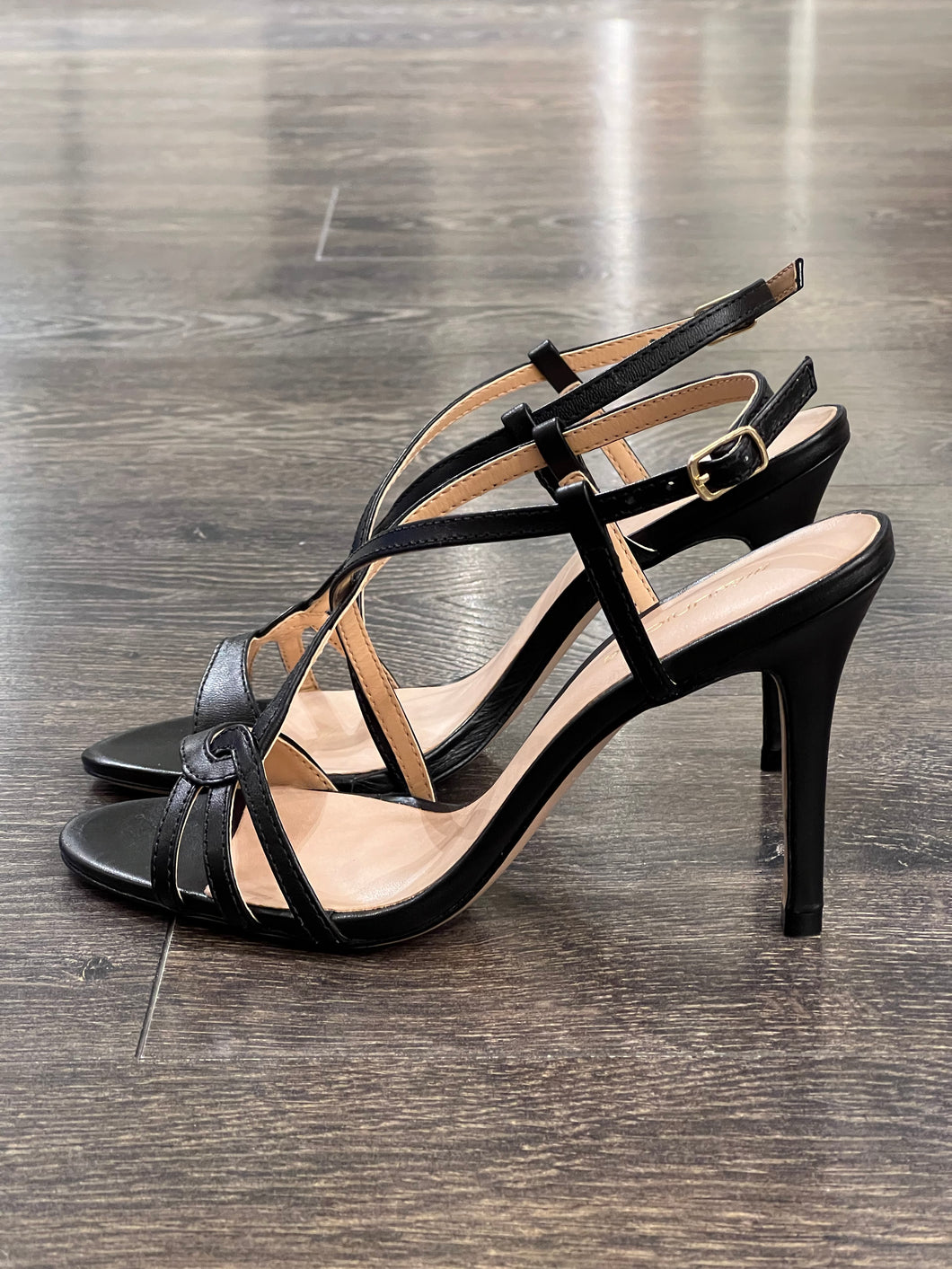 MISS UNIQUE SANDALO IN PELLE NERA TC 8 CM INTRECCIO LATO