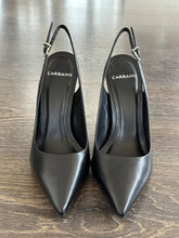 Carica l&#39;immagine nel visualizzatore di Gallery, CARRANO SLINGBACK IN PELLE NERA TACCO 10,5 CM
