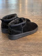 Carica l&#39;immagine nel visualizzatore di Gallery, WOZ TRONCHETTO IN CROSTA NERA &quot;PELOSOTTO&quot;
