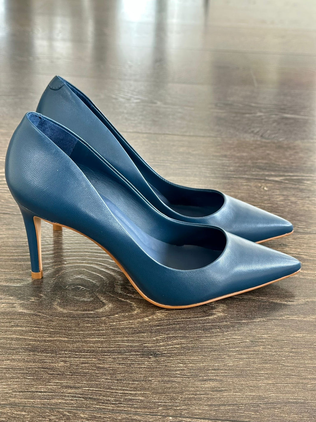 CARRANO DECOLLETE' IN PELLE BLU TACCO 8,5CM