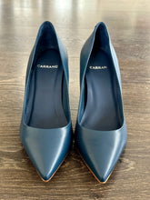 Carica l&#39;immagine nel visualizzatore di Gallery, CARRANO DECOLLETE&#39; IN PELLE BLU TACCO 8,5CM
