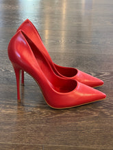 Carica l&#39;immagine nel visualizzatore di Gallery, CARRANO DECOLLETE TACCO 10,5CM IN PELLE ROSSA
