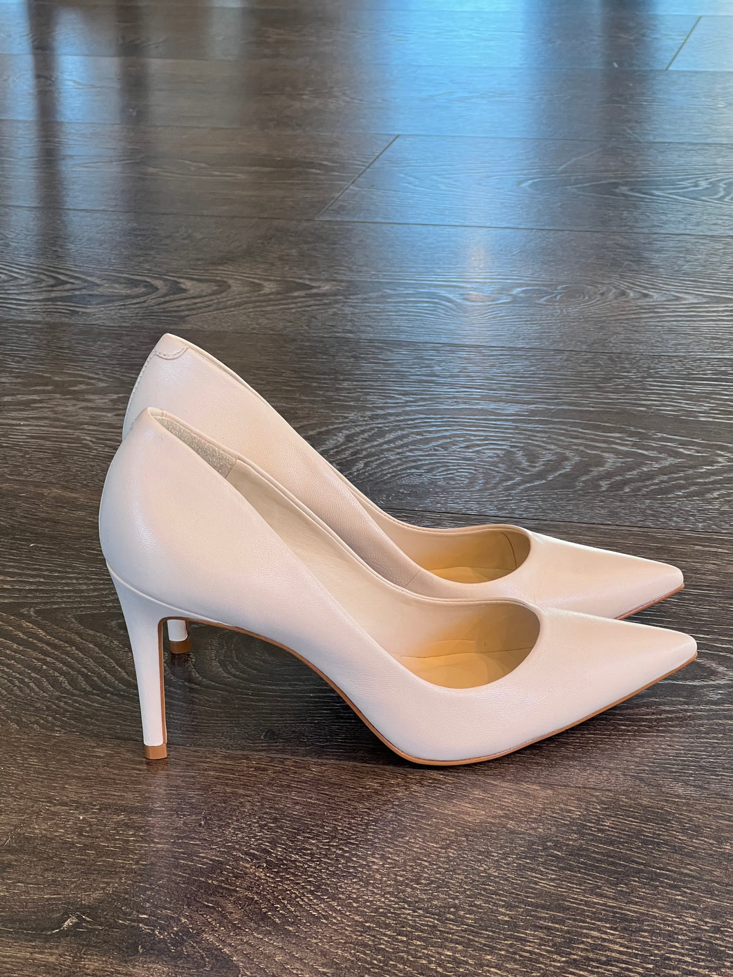 CARRANO DECOLLETE' IN PELLE LATTE TACCO 8,5CM