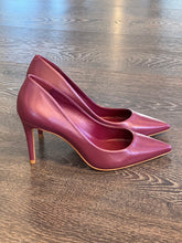 Carica l'immagine nel visualizzatore di Gallery, CARRANO DECOLLETE' IN PELLE DARK PURPLE TACCO 8,5CM
