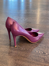 Carica l'immagine nel visualizzatore di Gallery, CARRANO DECOLLETE' IN PELLE DARK PURPLE TACCO 8,5CM
