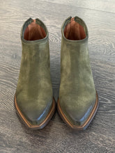 Carica l&#39;immagine nel visualizzatore di Gallery, ZOE TEXANO IN CROSTA VERDE CORTO
